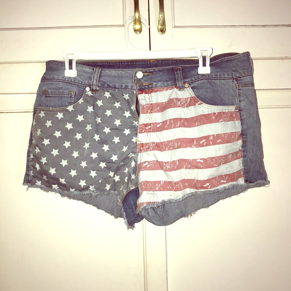 Charlotte Russe American Flag Jean Shorts